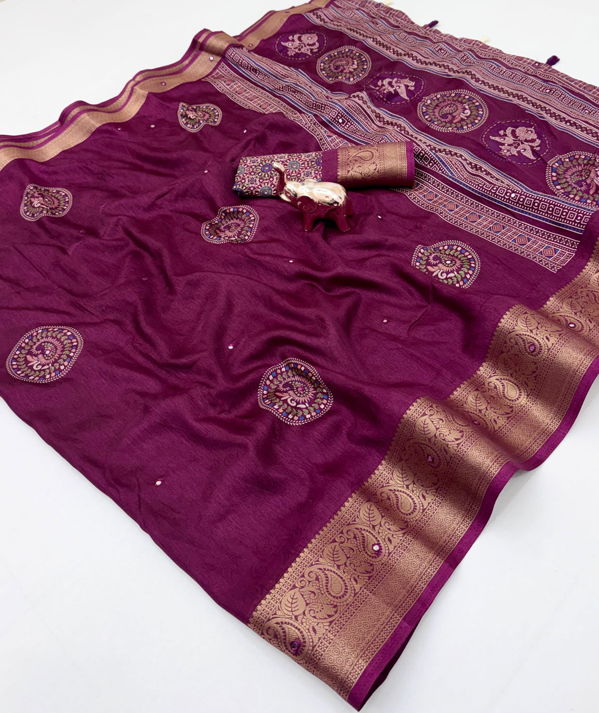 Forbearance Party Wear Soft Silk Zari Border n Mirror Work Designer Saree With Blouse Piece