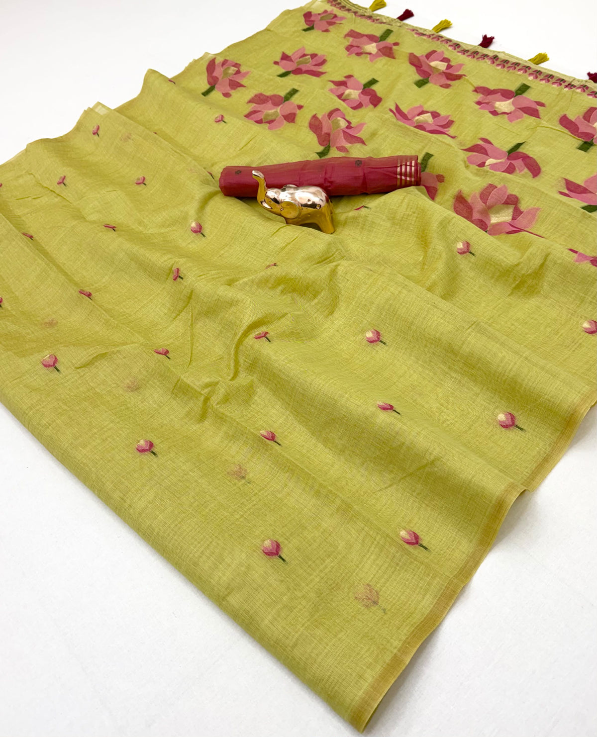 Divine Festive Wear Cotton Silk Print Design n Tussels Work Fancy Saree With Blouse Piece