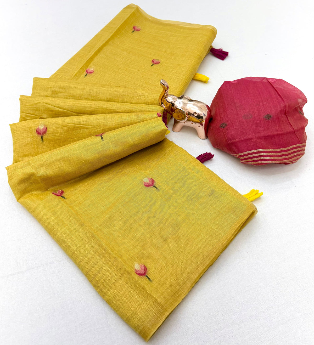 Divine Festive Wear Cotton Silk Print Design n Tussels Work Fancy Saree With Blouse Piece
