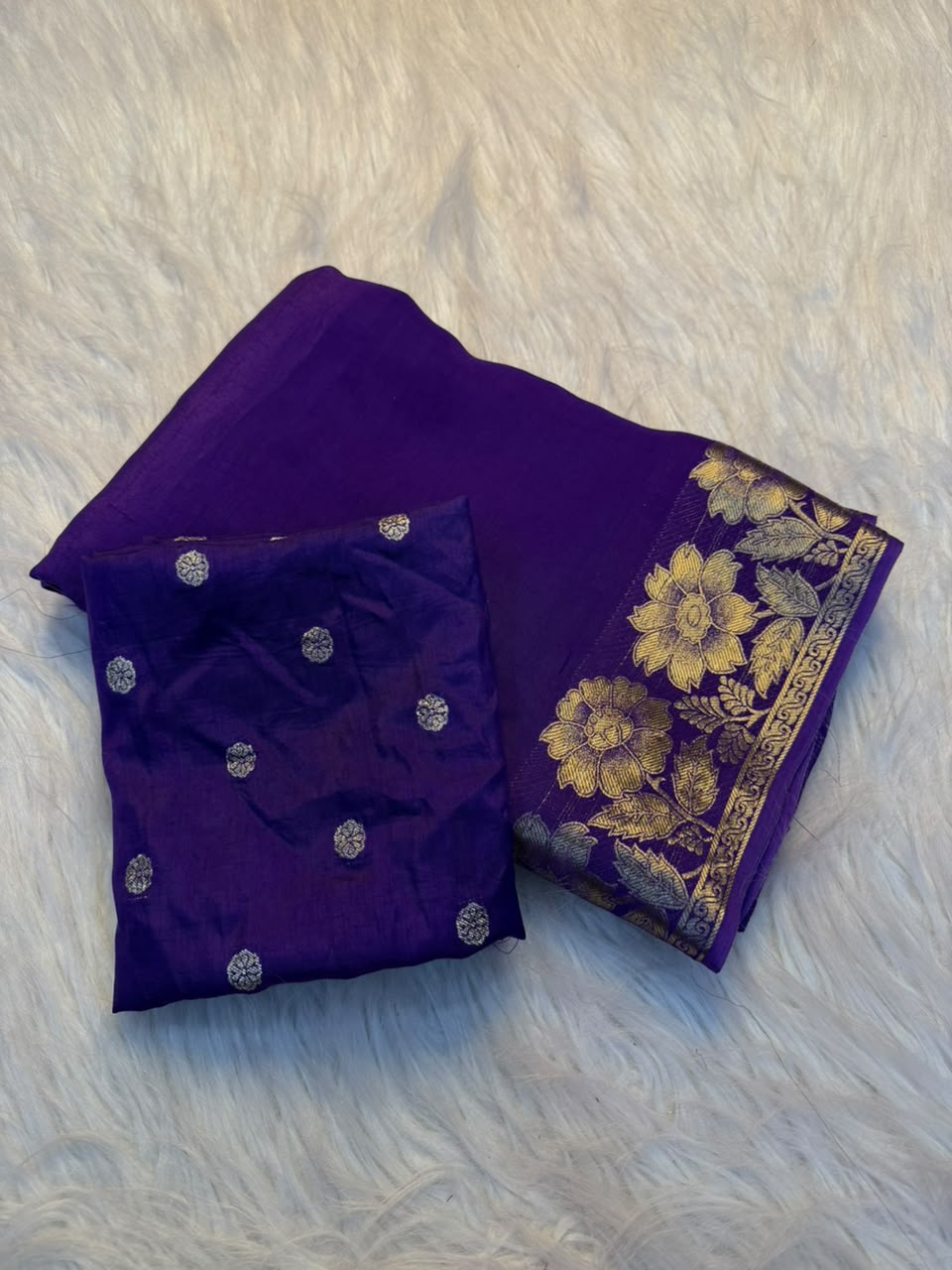Glossy Festive Wear Dola Silk Jacquard Satin Border Fancy Designer Saree With Bloue Piece