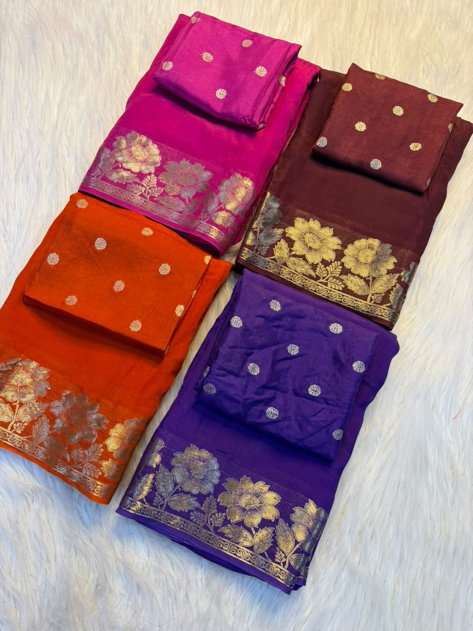 Glossy Festive Wear Dola Silk Jacquard Satin Border Fancy Designer Saree With Bloue Piece
