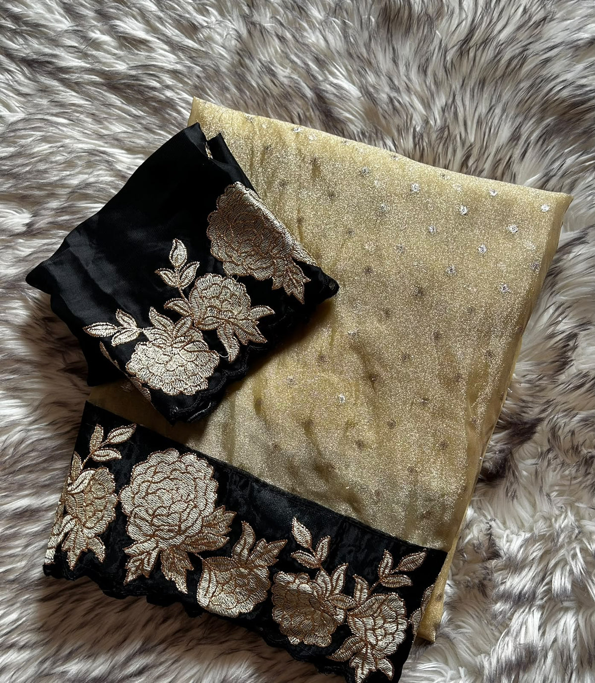 Contemporary Party Wear Tissue Silk Embroidery n Thread Work Fancy Saree With Contrast Blouse Piece