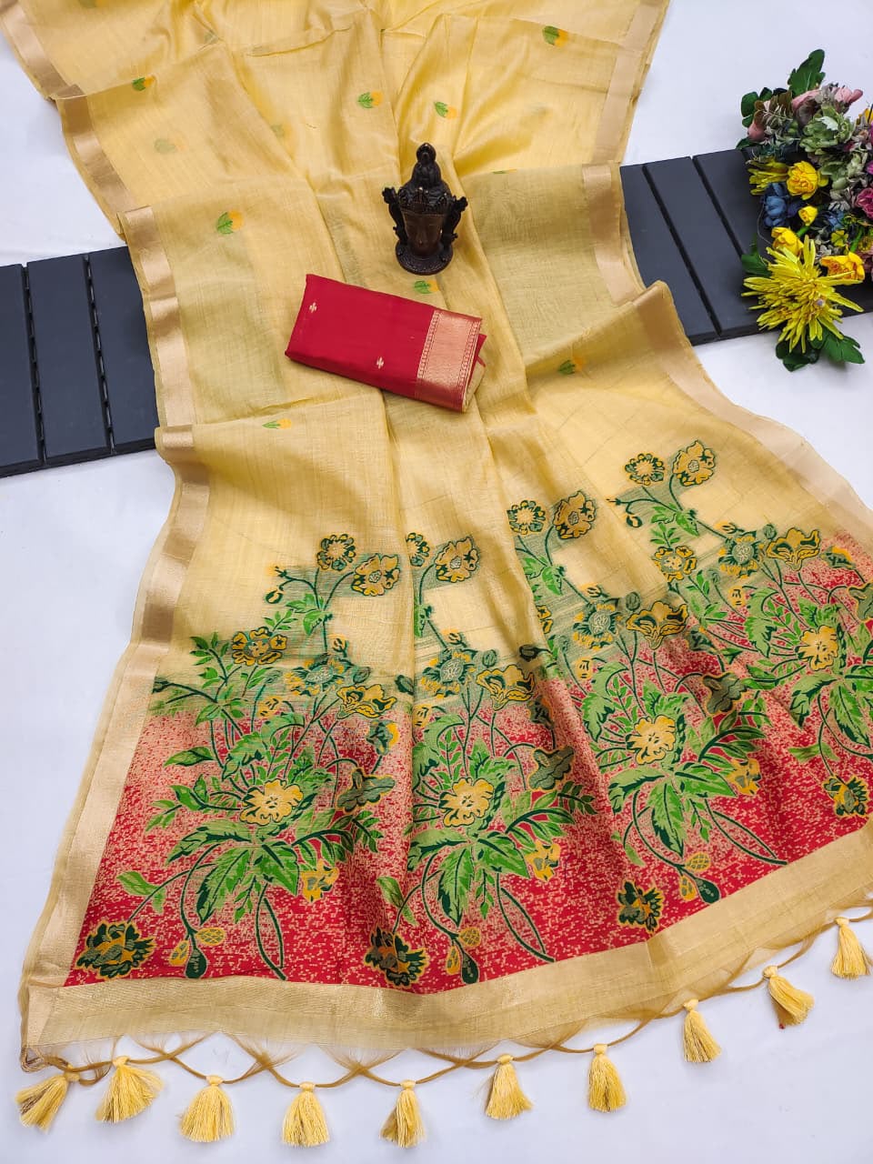 Glossy Party Wear Soft Cotton Zari n Tussels Work Fancy Saree With Blouse Piece