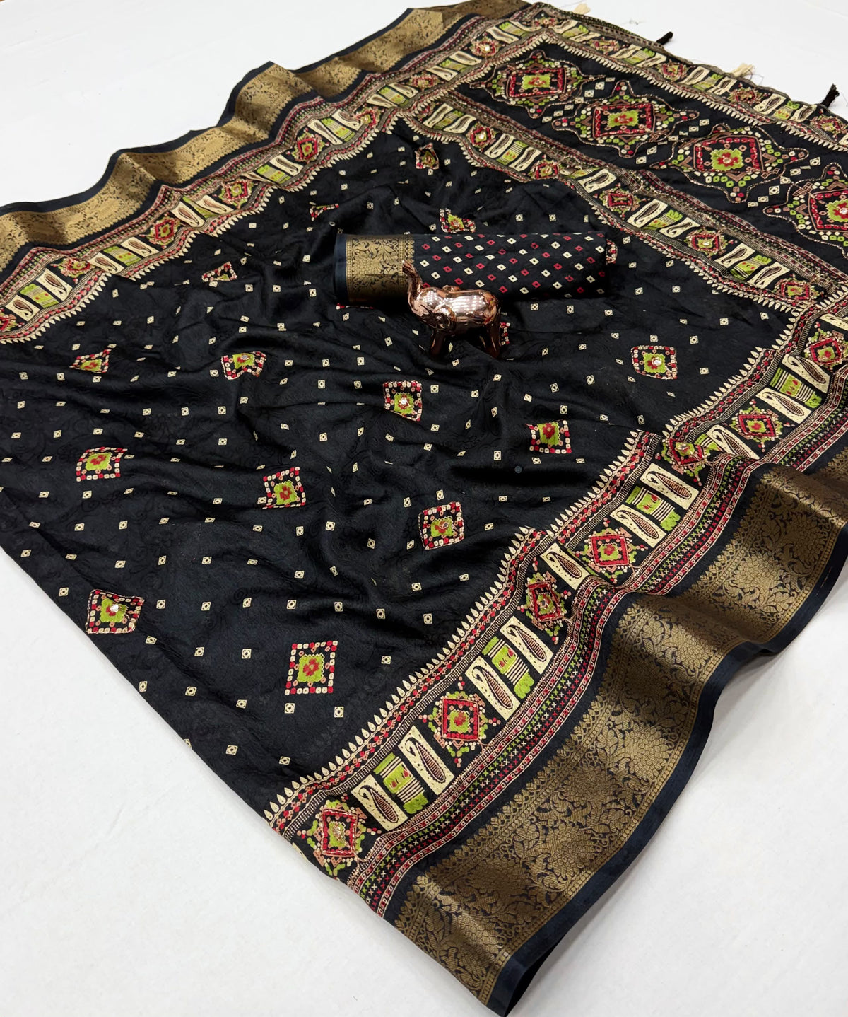Charismatic Wedding Wear Tussar Silk Zari Weaving Border n Tussels Work Designer Saree With Blouse Piece
