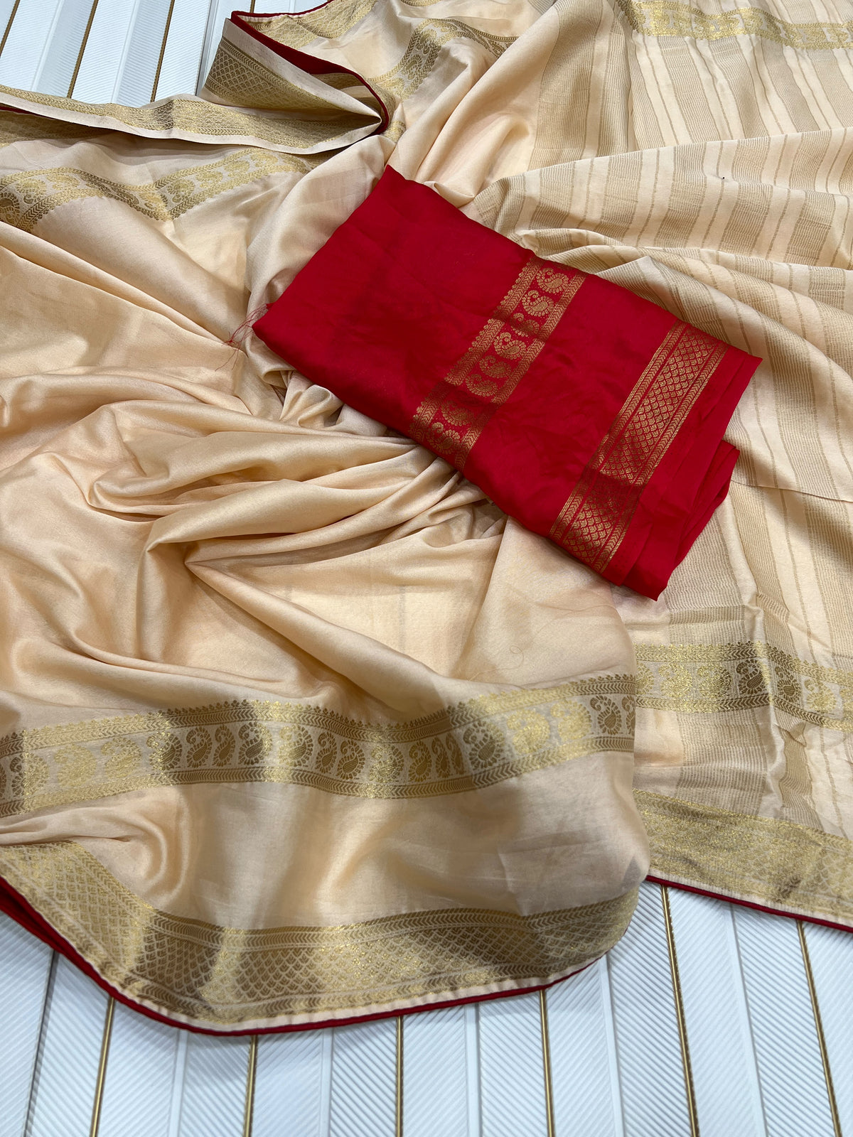 Incredible Festive Wear Georgette Zari Weaving Border Designer Saree With Contrast Blouse Piece