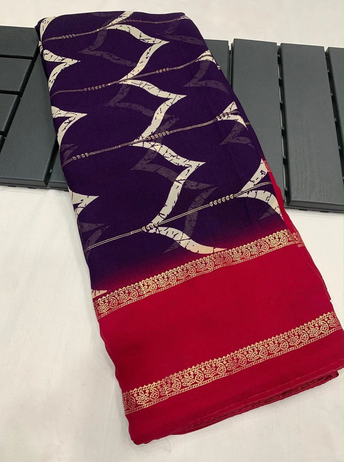 Forbearance Festive Wear Viscose Georgette Print Design Zari BorderFancy Saree With Blouse Piece