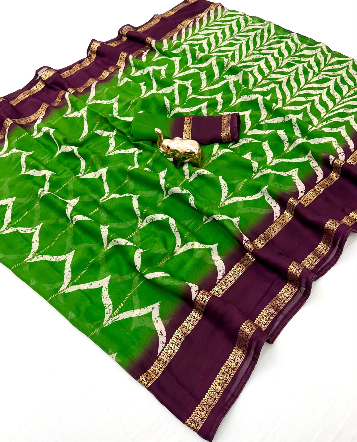 Forbearance Festive Wear Viscose Georgette Print Design Zari BorderFancy Saree With Blouse Piece