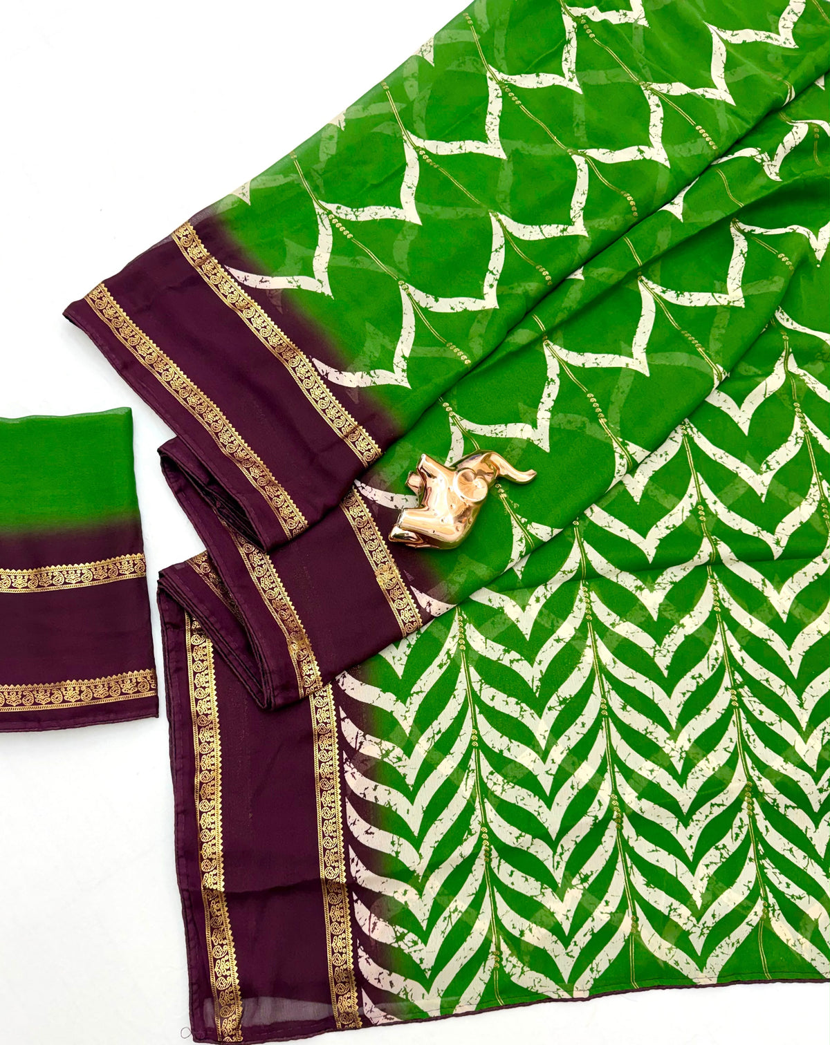 Forbearance Festive Wear Viscose Georgette Print Design Zari BorderFancy Saree With Blouse Piece