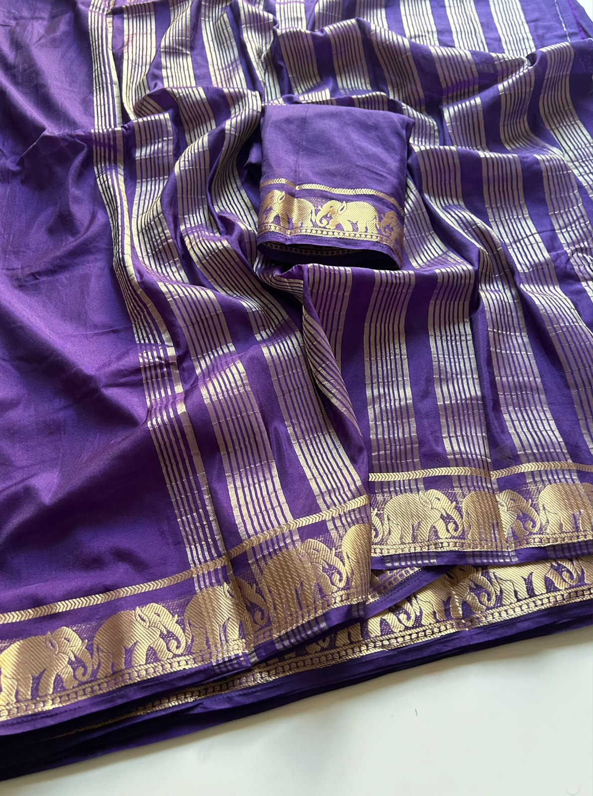 Mellifluous Function Wear Silk Jacquard Zari Weaving Work Fancy Saree With Blouse Piece