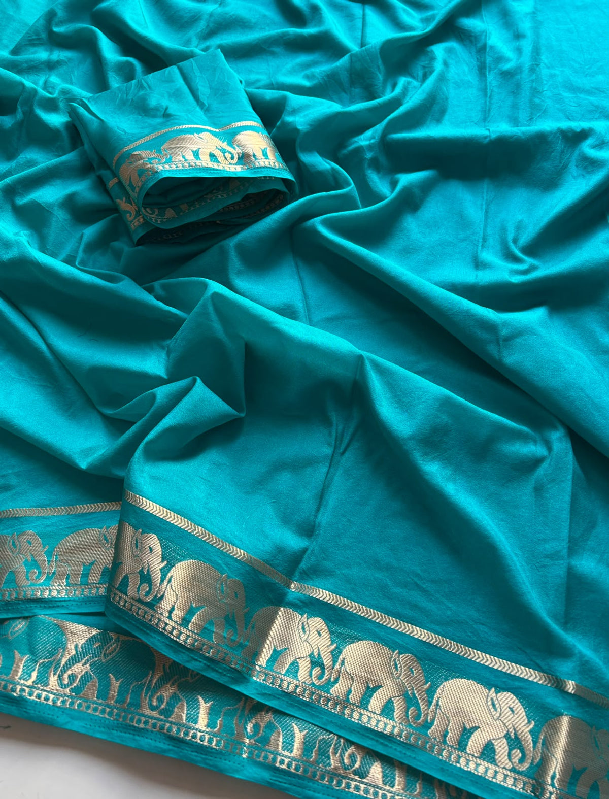 Mellifluous Function Wear Silk Jacquard Zari Weaving Work Fancy Saree With Blouse Piece