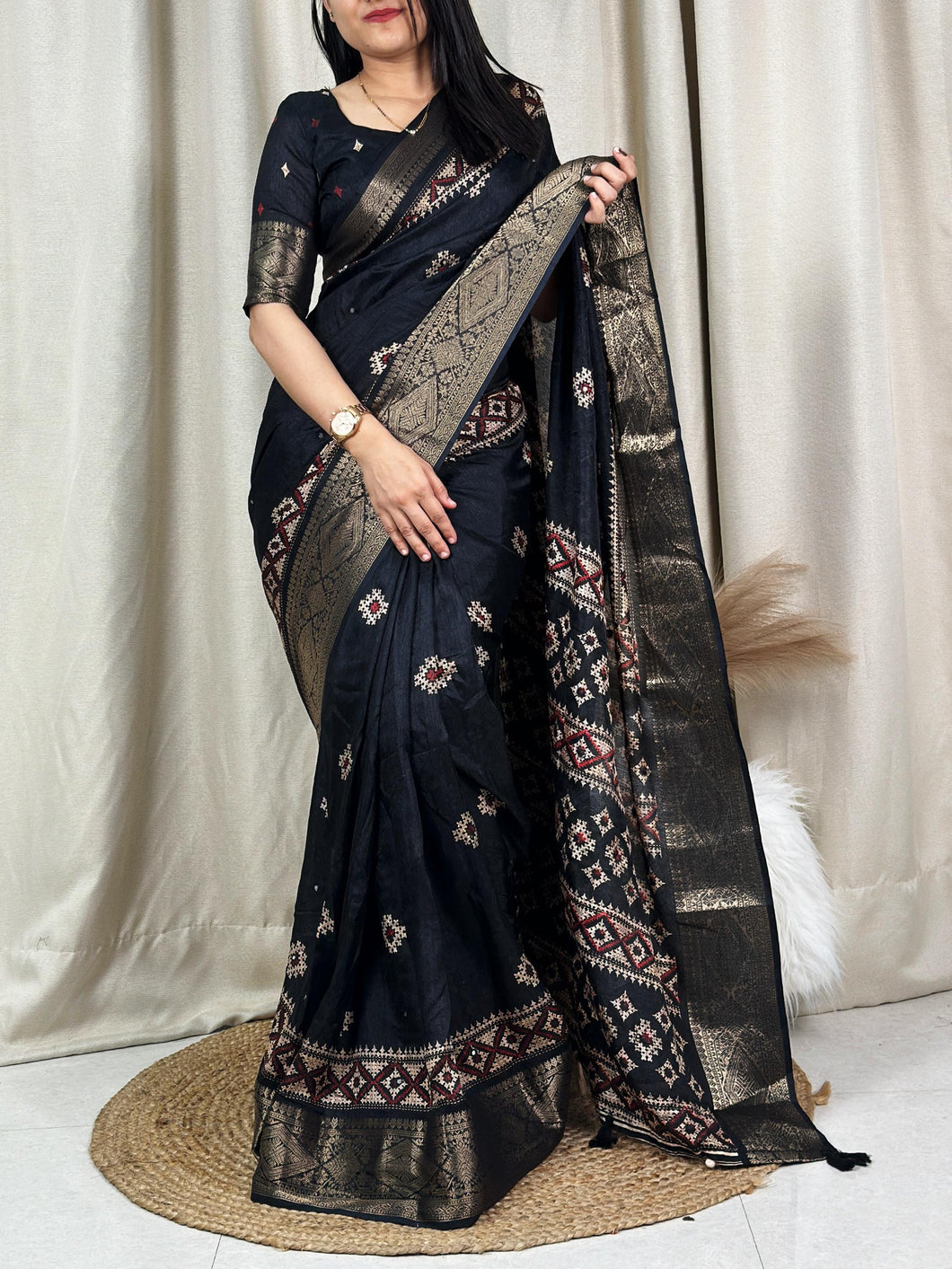 Wedding wear Muslin Cotton Jacquard With Mirror n Tussles Work Fancy Designer Saree