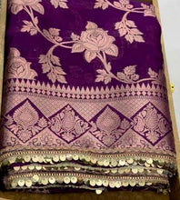 Load image into Gallery viewer, New Wedding Wear Purple Color Soft Banarasi Silk Jacquared Zari Weaving With Lace Border Work Fancy Designer Saree
