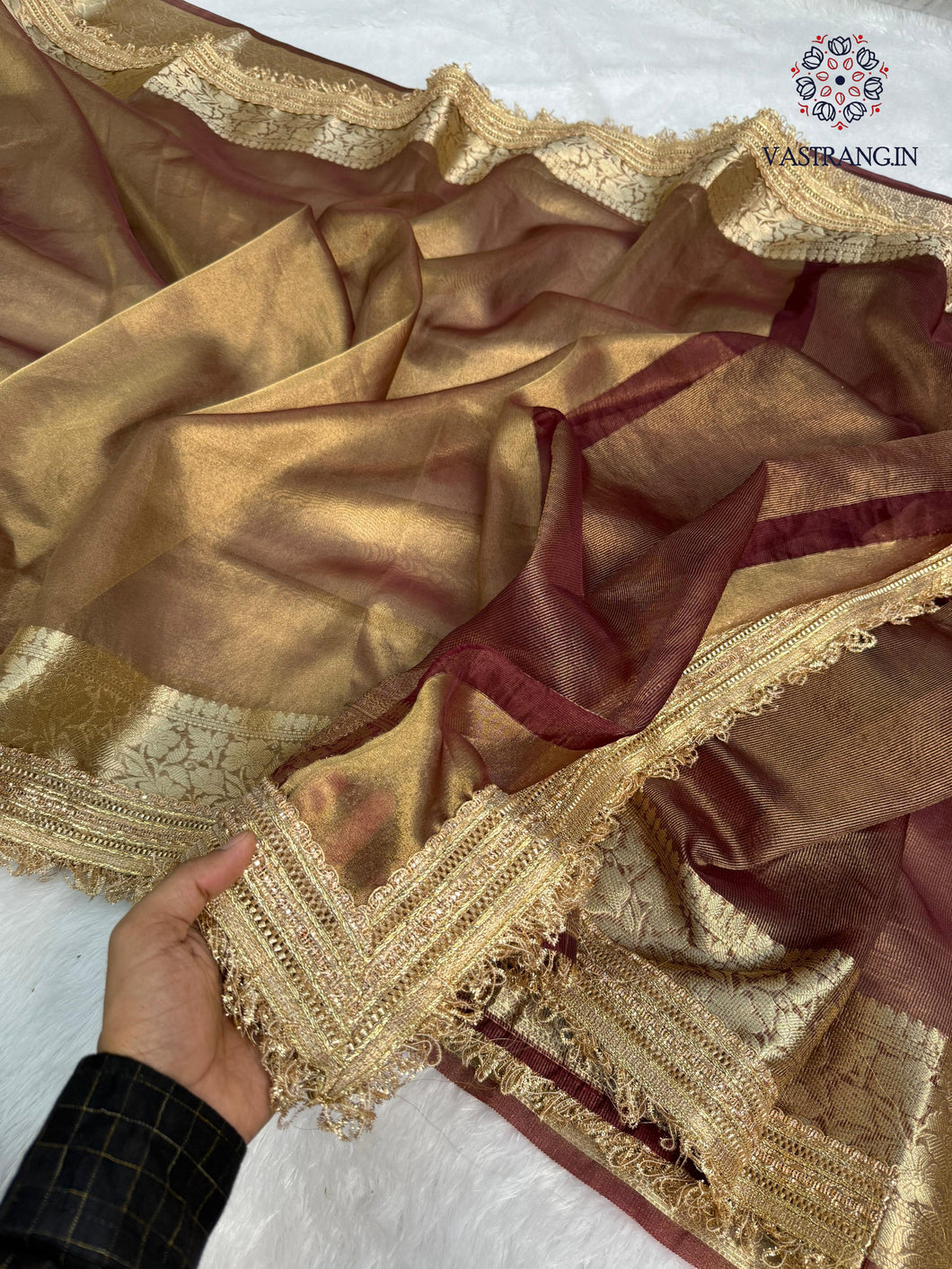 New Wedding Wear Banarasi Tissue Silk Jacquard n Heavy Lace Work Fancy Designer Saree