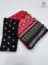 Load image into Gallery viewer, New Wedding Wear Pure Mul Cotton Print With Rich Pallu n Jalar Saree With Sequence Work Blouse
