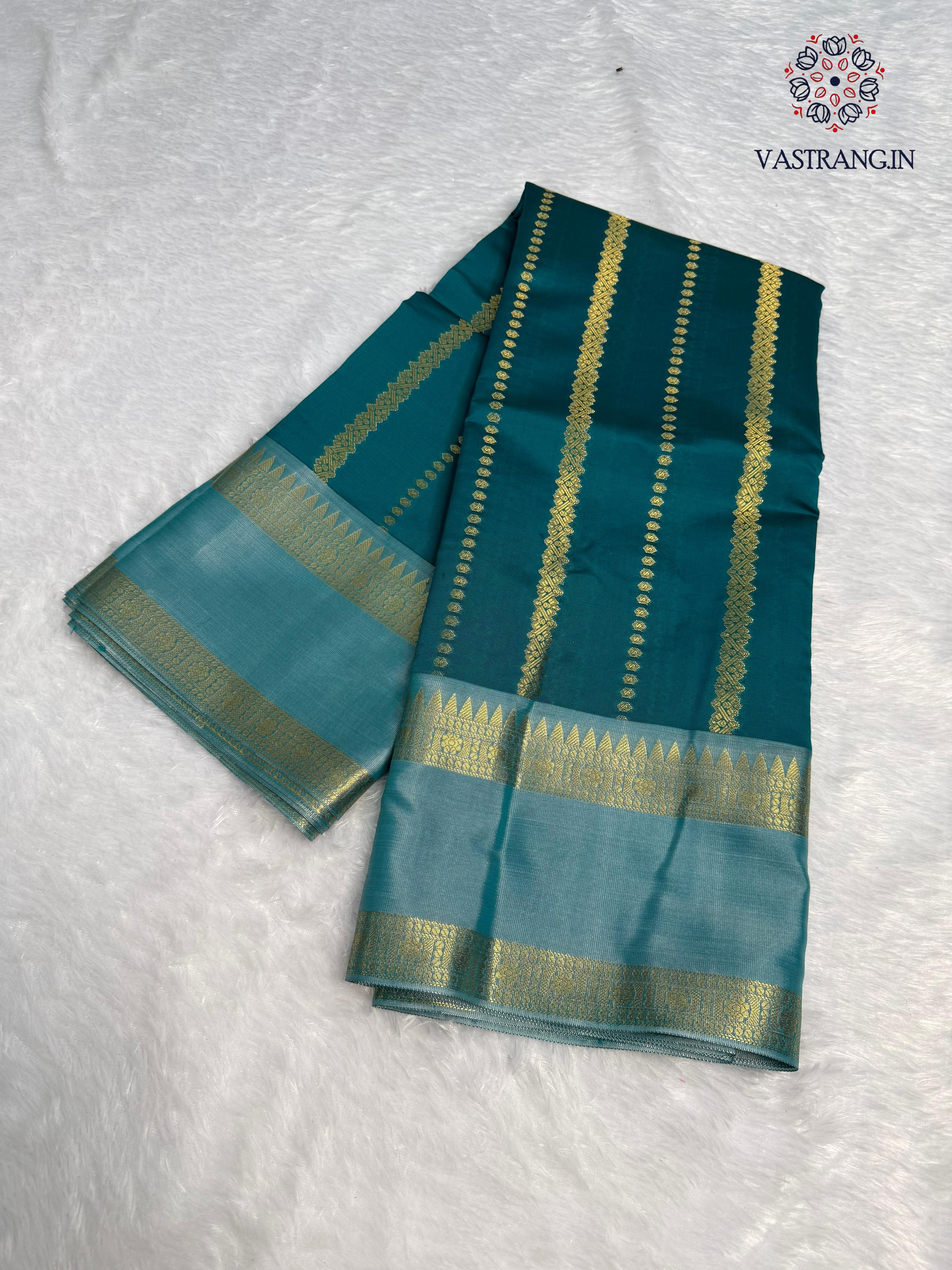 New Wedding Wear Banarasi Soft Silk Jacquard Weaving Work Fancy Designer Saree