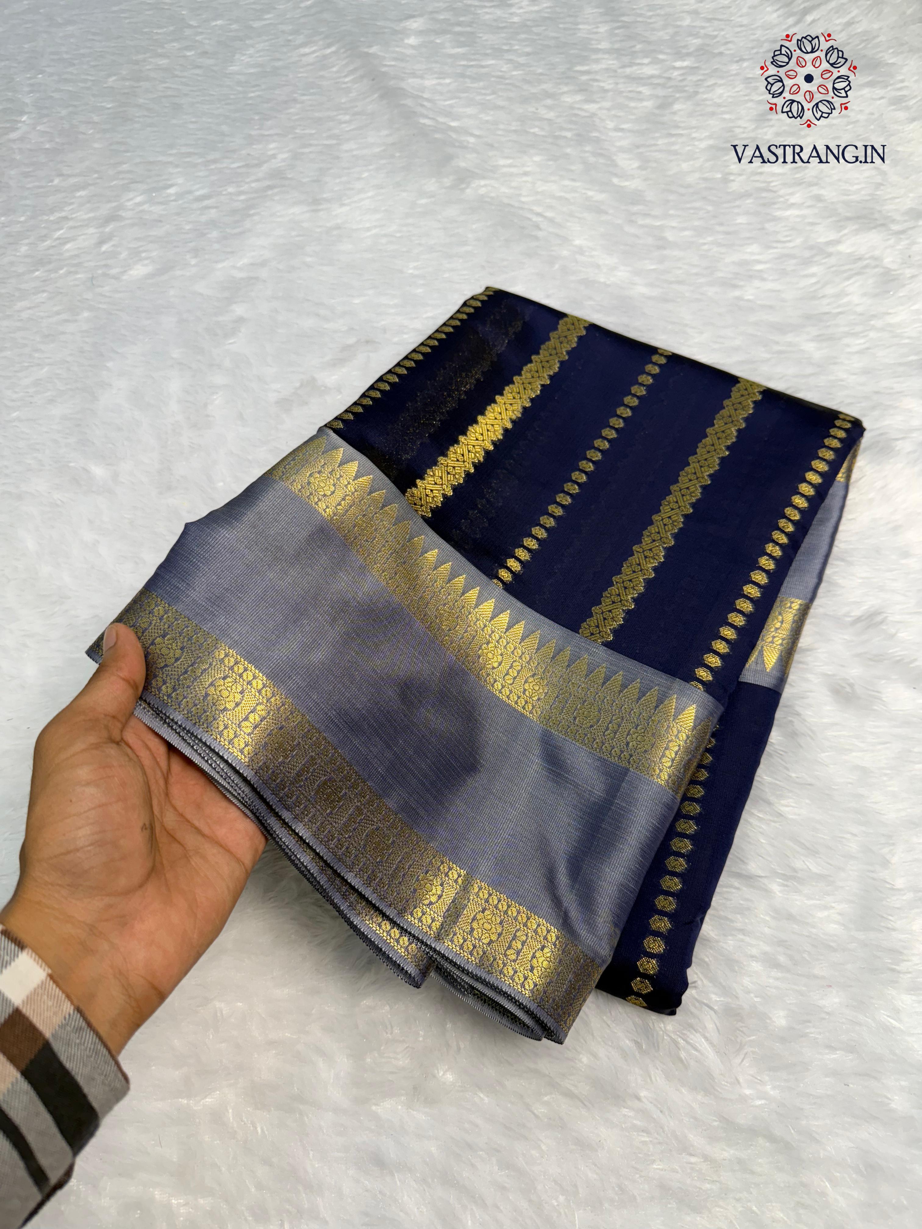 New Wedding Wear Banarasi Soft Silk Jacquard Weaving Work Fancy Designer Saree