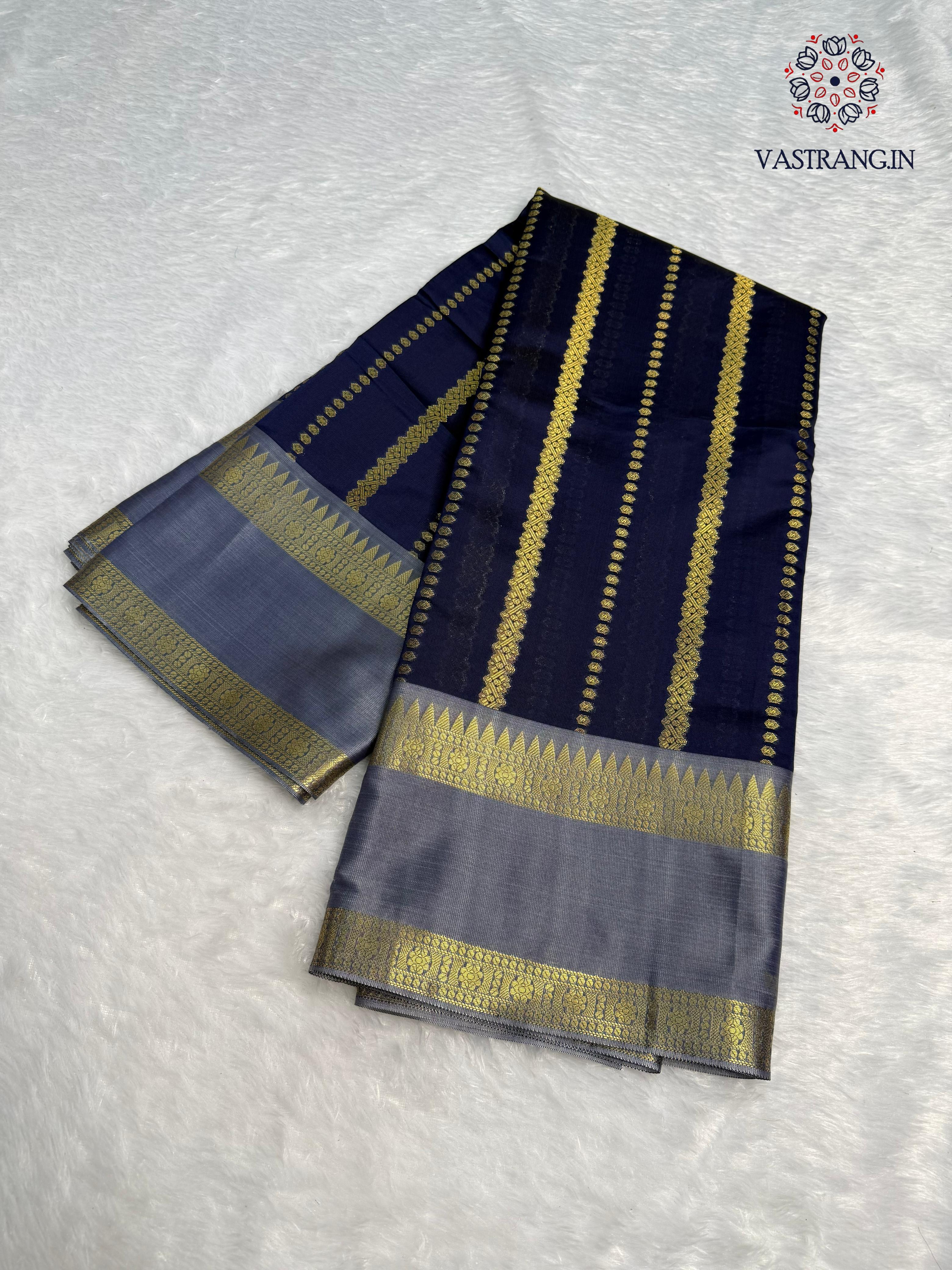 New Wedding Wear Banarasi Soft Silk Jacquard Weaving Work Fancy Designer Saree
