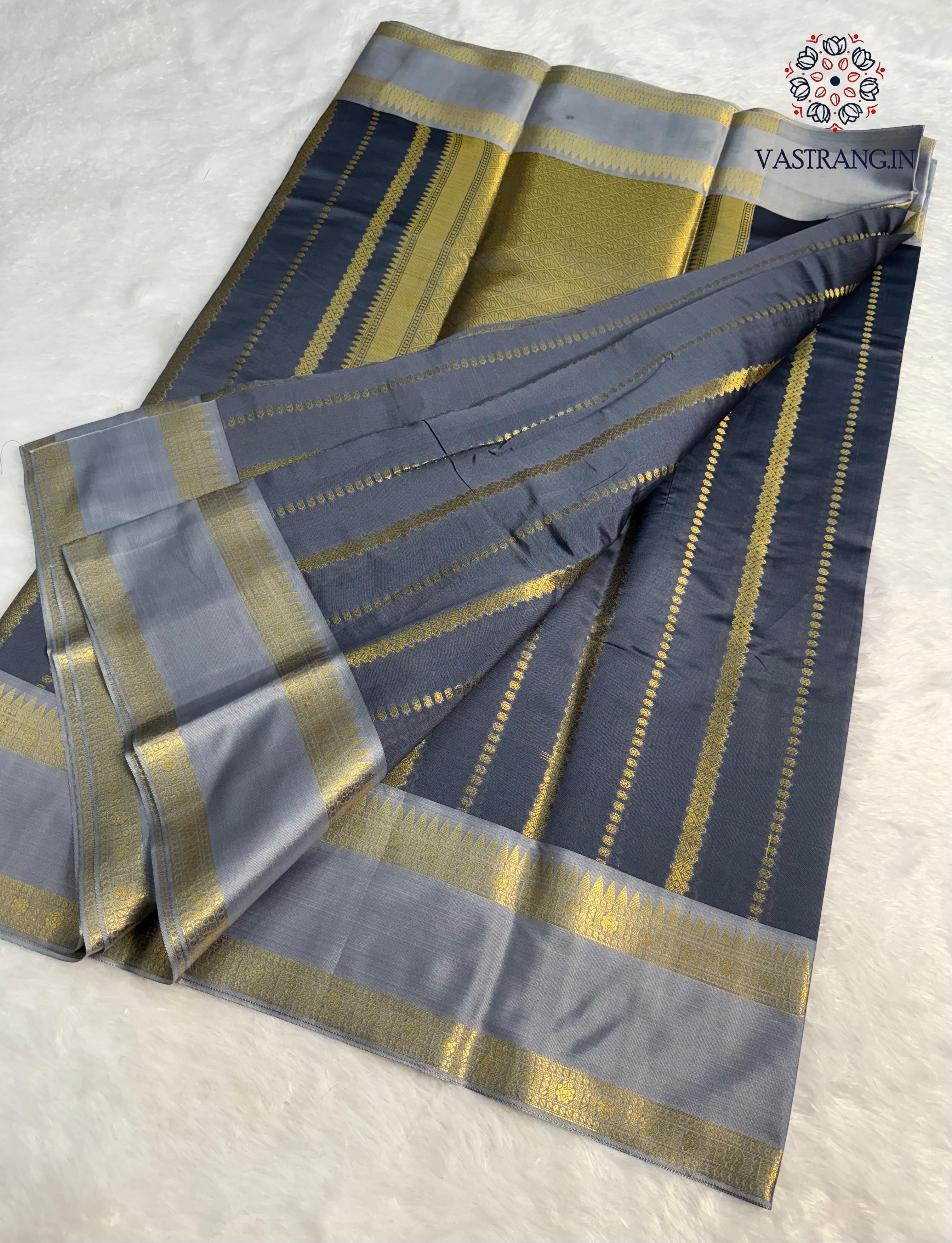 New Wedding Wear Banarasi Soft Silk Jacquard Weaving Work Fancy Designer Saree