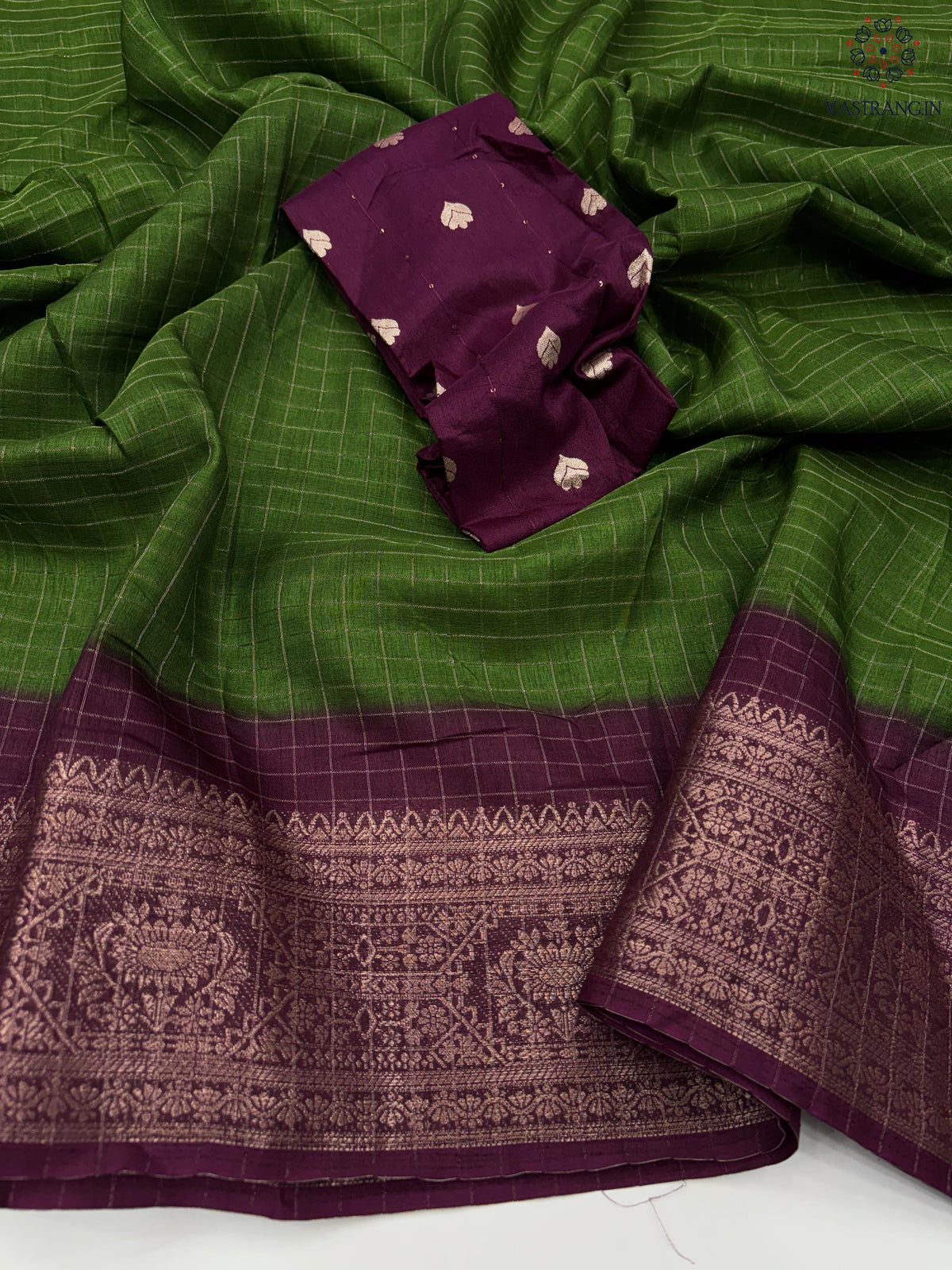 New Festive Wear Pure Dola Silk Chex Design With Jacquard Weaving Work Fancy Designer Saree