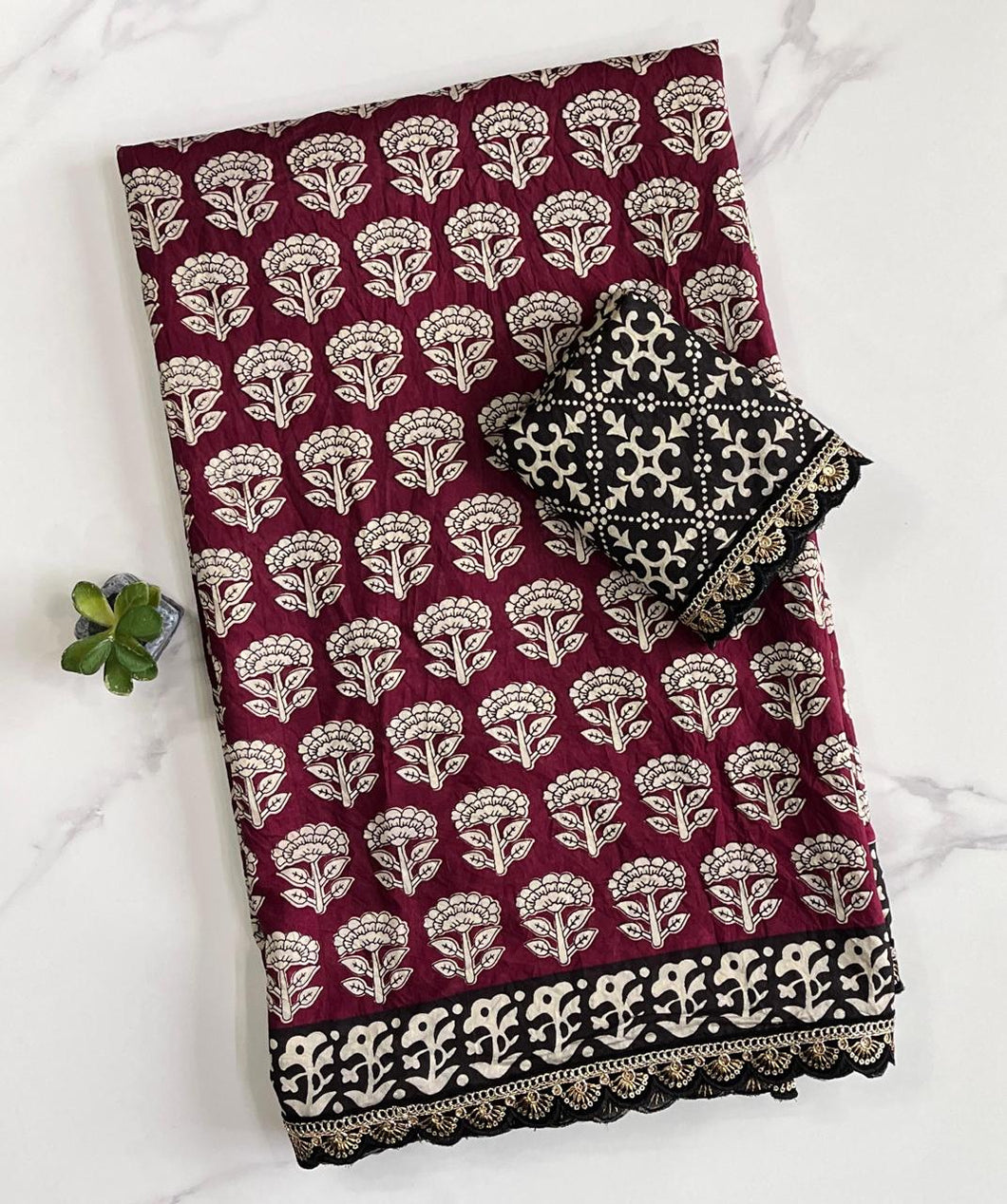 Glorious Black n Maroon Color Mul Cotton Print n Lace Work With Rich n Ikkat Pallu Designer Saree With Stunner Blouse Piece