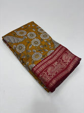 Load image into Gallery viewer, New Festive Wear Pure Mangalkari Viscous Silk Print With Jacquard Work Rich Pallu Fancy Designer Saree
