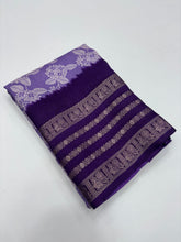 Load image into Gallery viewer, Magnificat Party Wear Pure Dola Silk Jacquard Weaving Border Rich Pallu Fancy Designer Saree For Women
