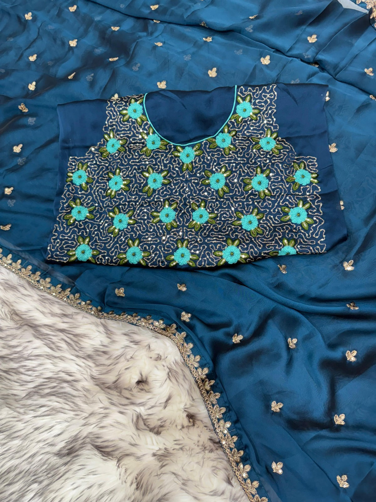 Mellifluous Function Wear Soft Rangloli Silk Embroidered Work Fancy Desginer Saree