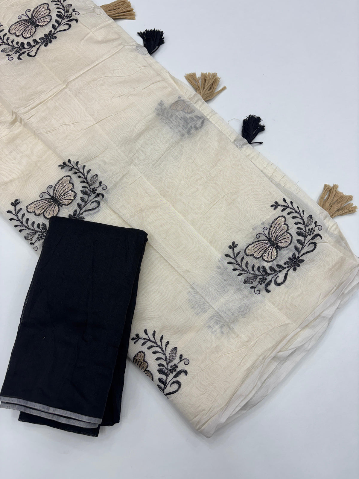 Divine Function Wear Soft Chanderi Cotton Silk Butterfly Design Embroidery n Tussels Work Fancy Saree