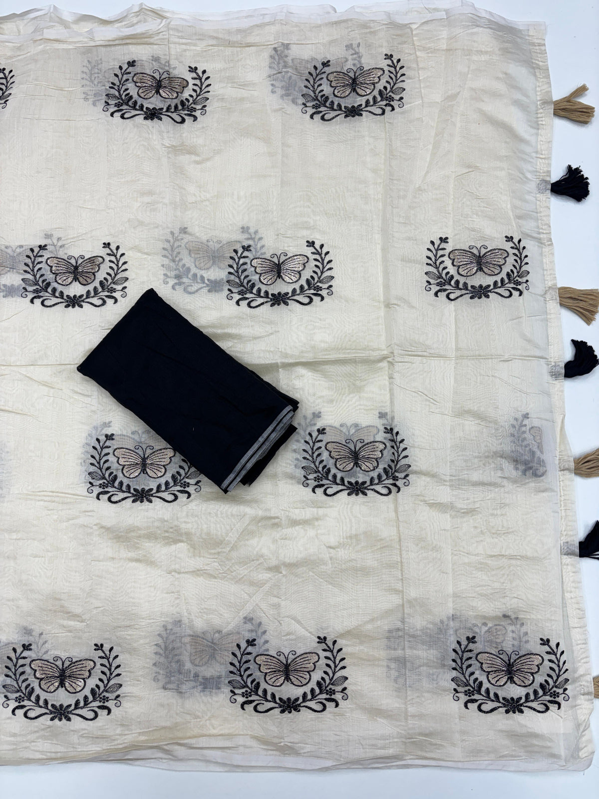 Divine Function Wear Soft Chanderi Cotton Silk Butterfly Design Embroidery n Tussels Work Fancy Saree