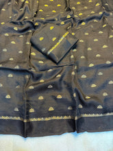 Load image into Gallery viewer, New Festive Wear Pure Soft Viscose Jute Zari Jacquard Weaving Work Fancy Designer Saree With Blouse
