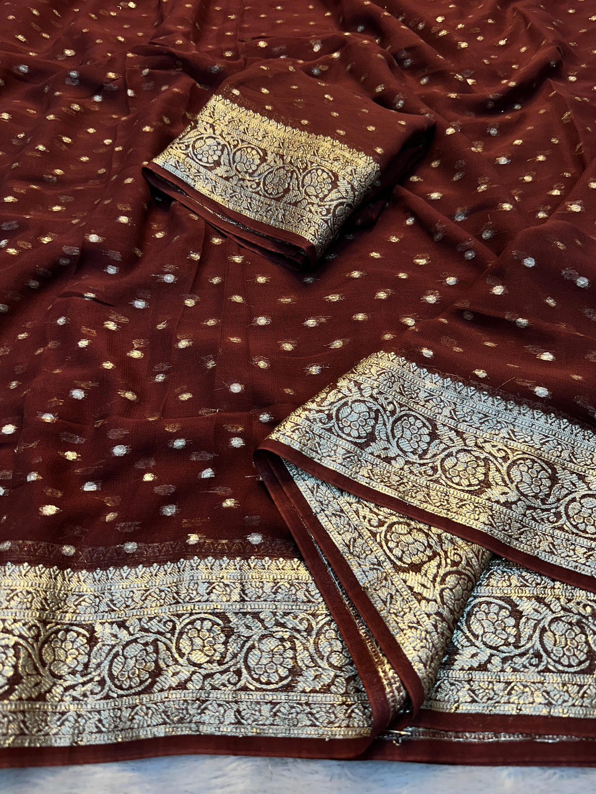 Gorgeous Festive Wear Viscose Georgette Jacquard Zari Weaving Work Fancy Designer Saree