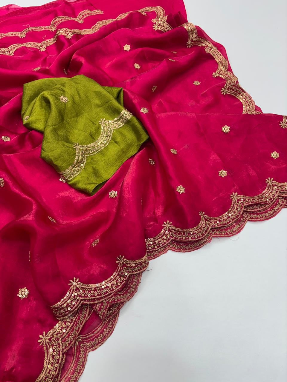 Forbearance Party Wear Space Silk Embroidery Thread Work Fancy Designer Saree With Contrast Blouse Piece