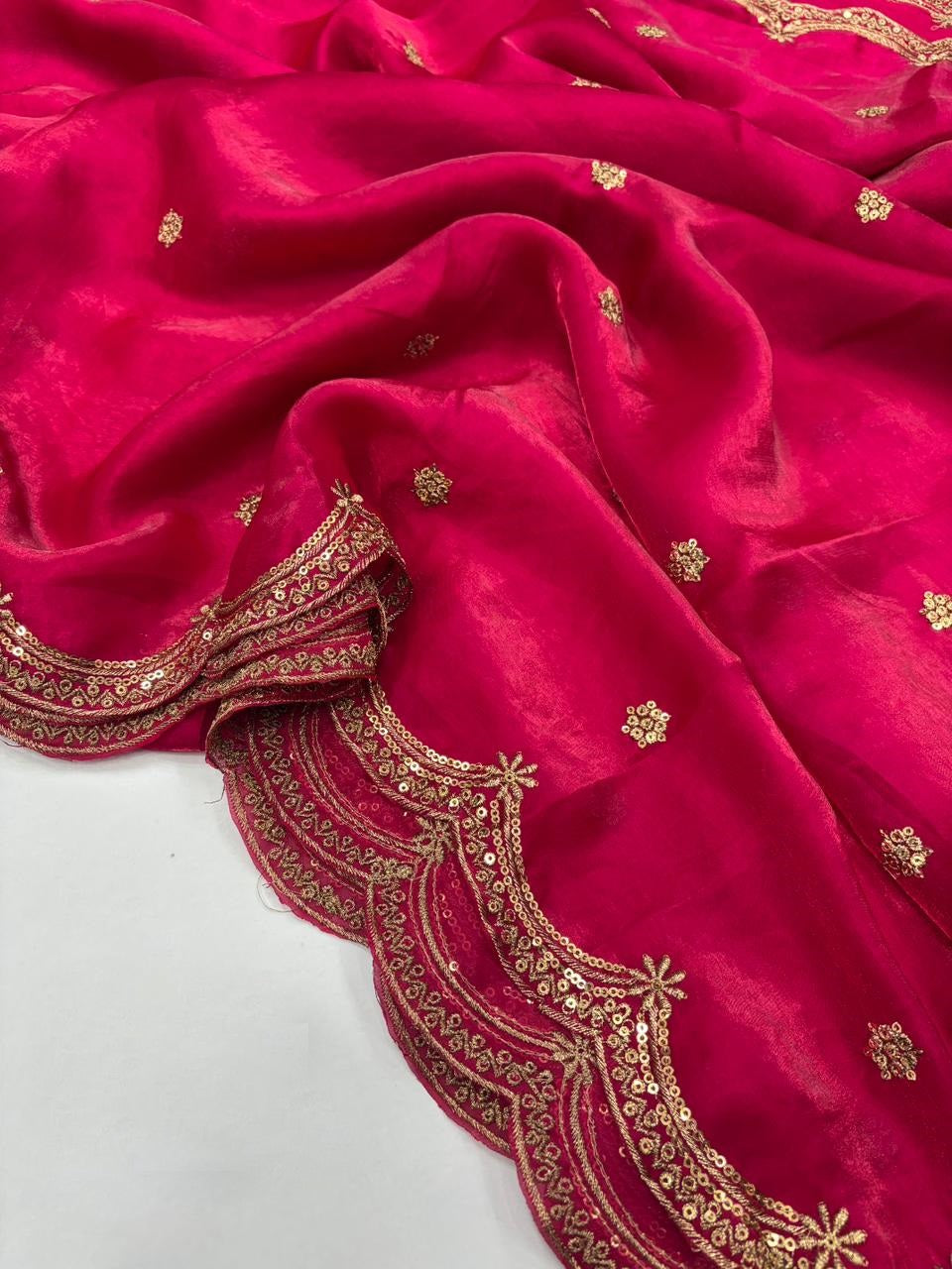 Forbearance Party Wear Space Silk Embroidery Thread Work Fancy Designer Saree With Contrast Blouse Piece