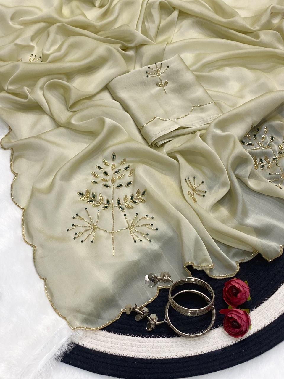 Redolent Wedding Wear Soft Rangoli Silk Handwork Fancy Designer Saree With Elegant Blouse Piece