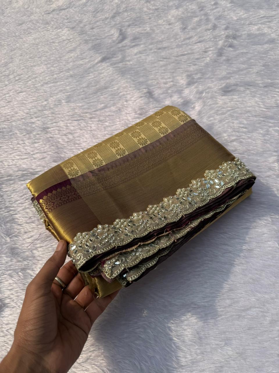 New Function Wear Banarasi Tissue Silk Jacquard Zari Weaving Work Fancy Designer Saree