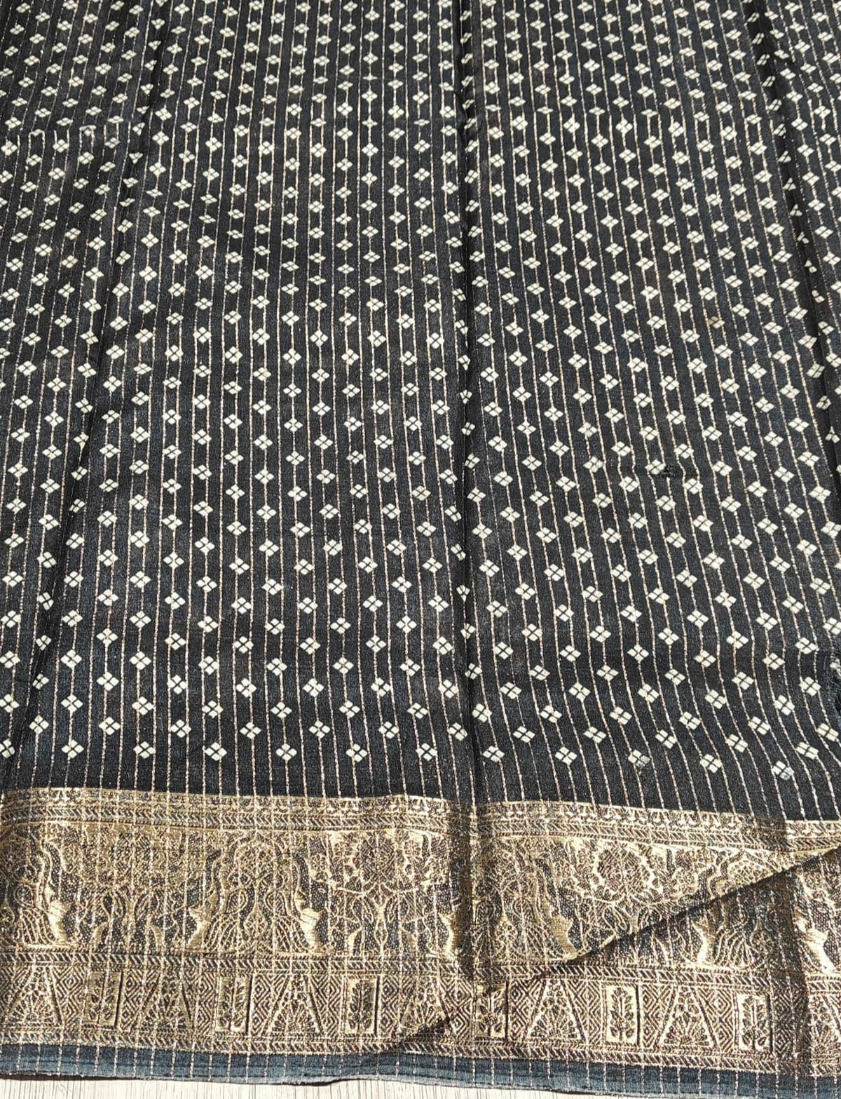 New Function Wear Black Color Dola Silk Print With Jacquard Weaving Border Work Fancy Designer Saree