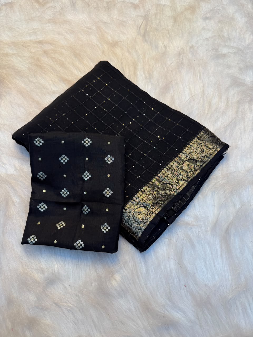 Graceful Function Wear Pure Viscose Jacquard Weaving Work Checks Design Rich Pallu Fancy Designer Saree