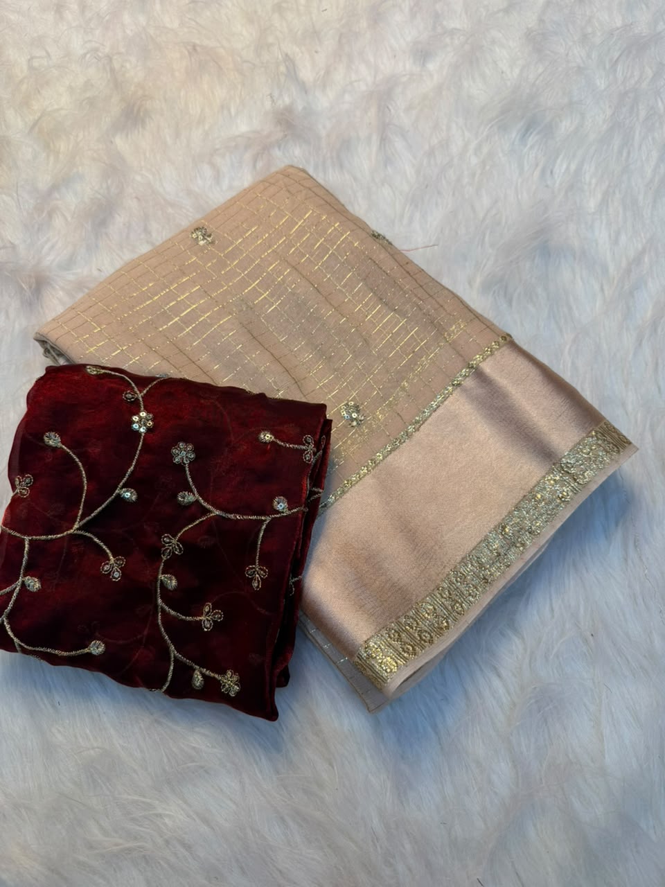 Splendorous Function Wear Pure Viscose Silk Golden Embroidered n Butti Work Fancy Saree With Contrast Blouse Piece