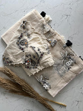 Load image into Gallery viewer, Magnificat Festive Wear Chanderi Cotton Embroidery n Tussels Work Fancy Designer Saree With Stitched Blouse
