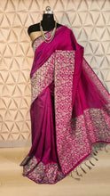 Load image into Gallery viewer, Handloom Raw Silk Weaving Saree With Rich Pallu and Contrast Blouse Piece
