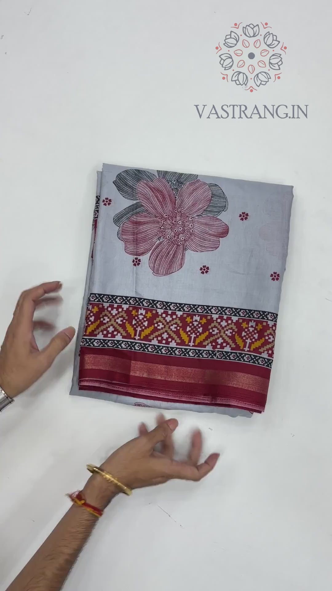 New Pure Mul Cotton Print With Rich Pallu Work Fancy Designer Festive Wear Saree With Blouse