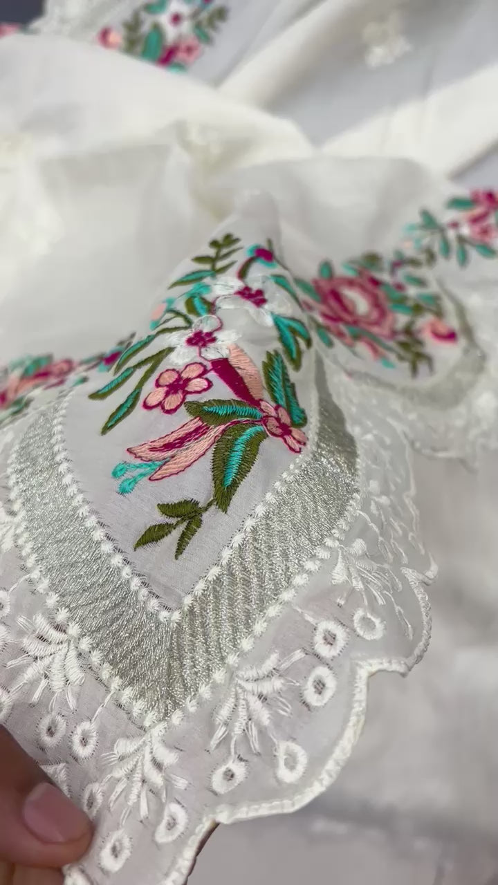 New Off white Color Pure Tussar Silk Embroidered Thread Work Wedding Wear Fancy Designer Saree