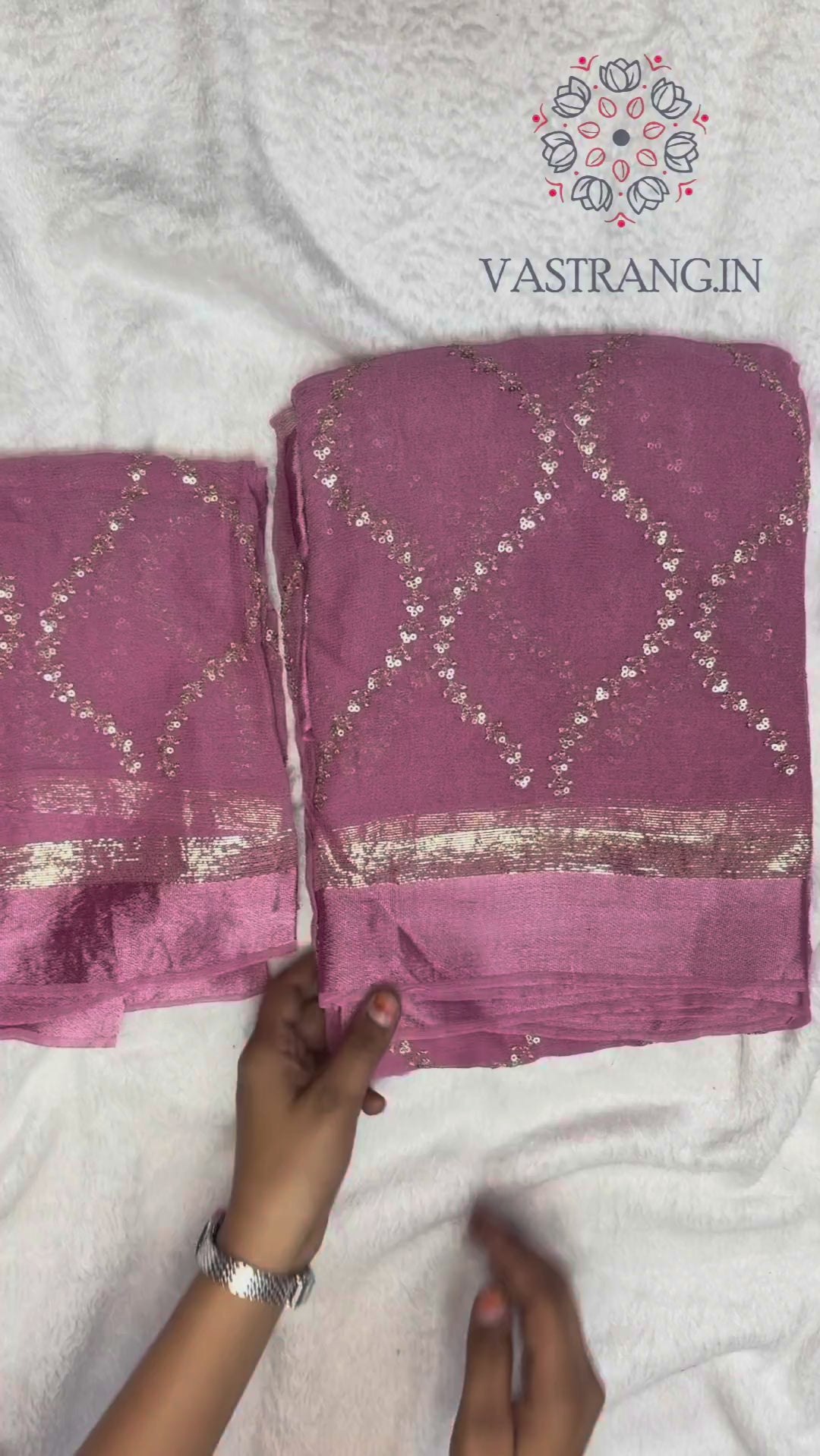Charming Pure Viscose Georgette Fabric With Satin Border n Embroidered Work Saree With Blissful Blouse Piece