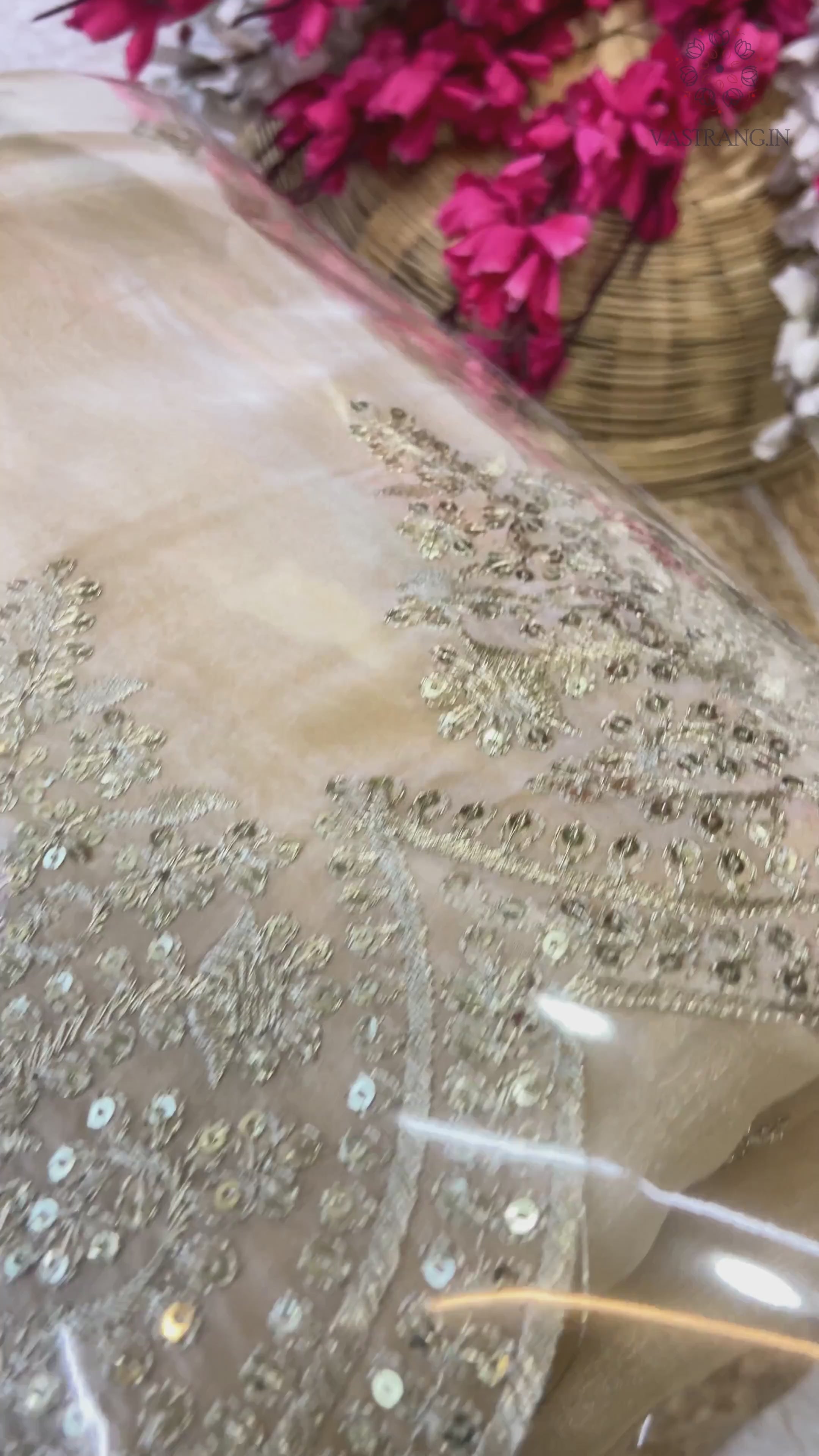 New Partywear Partywear Silk Fabric Sequence n Embroidered Fancy Designer Saree With Unstitched Blouse