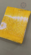 Load and play video in Gallery viewer, Admirable Soft Chinnon Silk Shibori Printed With Mirror Work Party Wear Saree For Wedding
