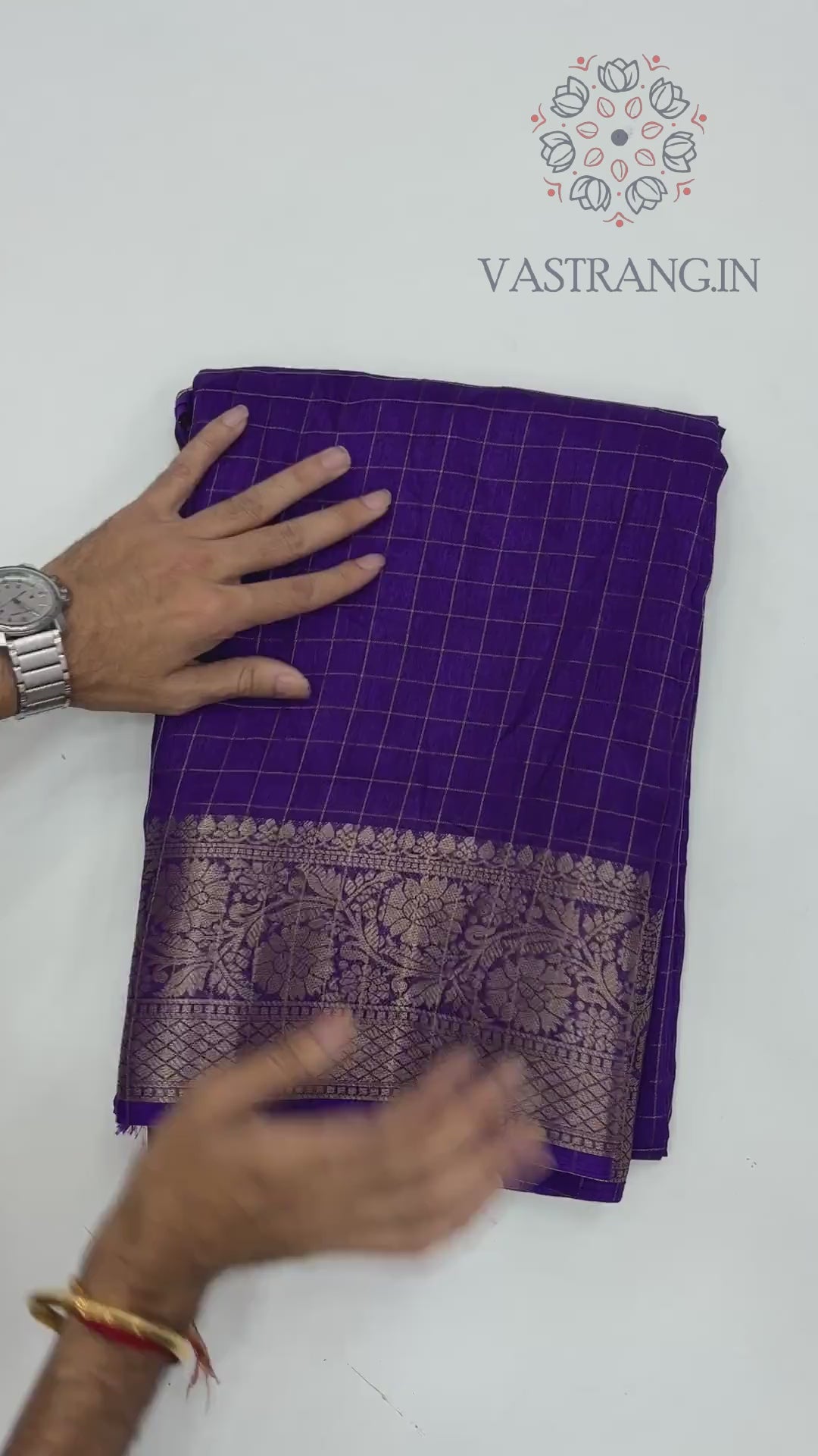 New Festive Wear Pure Dola Silk Chex Design With Jacquard Weaving Work Fancy Designer Saree