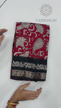 Load and play video in Gallery viewer, Prettiest Wedding Wear Red Color Pure Mangalkari Viscouse Silk Print With Designer Pallu Fancy Saree For Women
