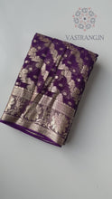 Load and play video in Gallery viewer, Beautiful Party Wear Viscose Georgette Zari Work Embroidery Stiched Blouse Saree for Ceremonial Occasion
