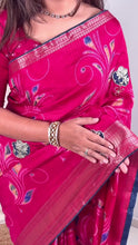 Load and play video in Gallery viewer, Elegant New Festive Wear Soft Cotton Designer Tussles Print n Weaving Work Saree For Women
