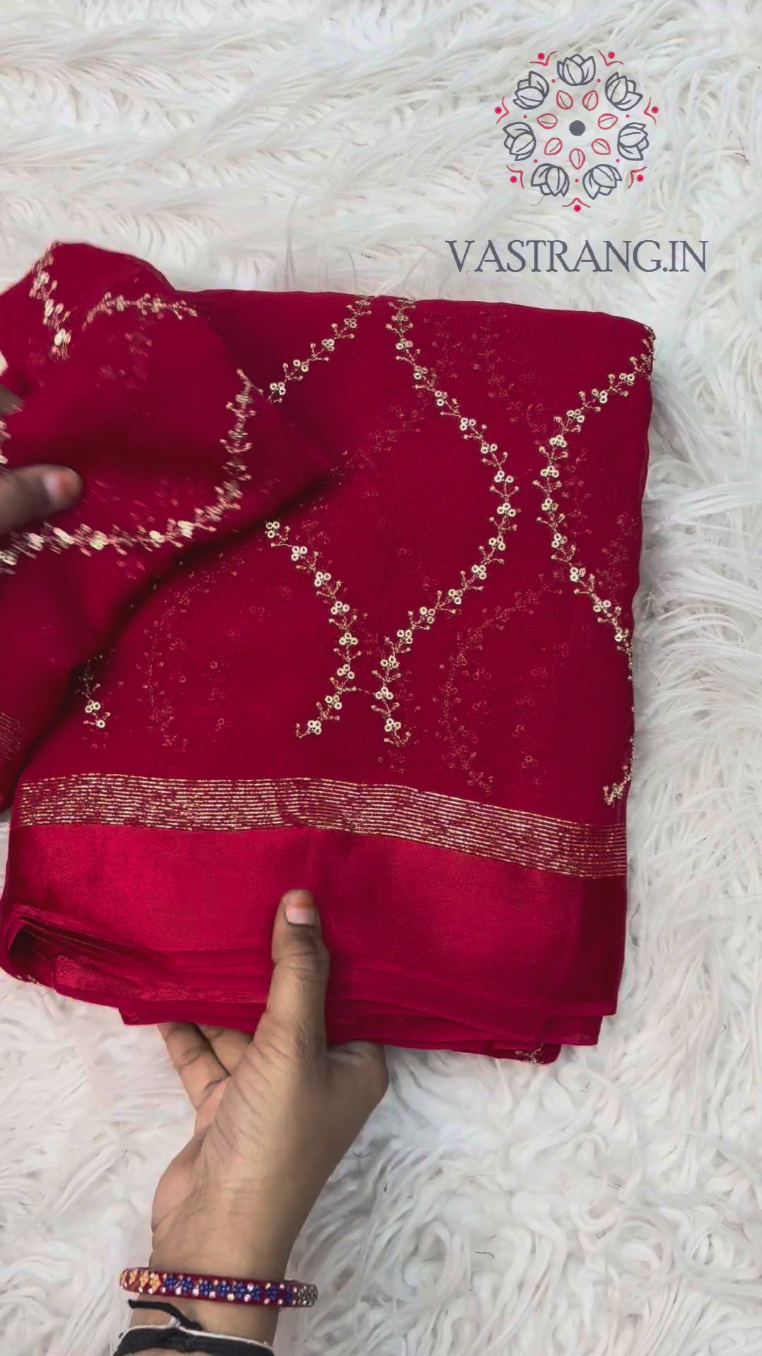 Charming Pure Viscose Georgette Fabric With Satin Border n Embroidered Work Saree With Blissful Blouse Piece